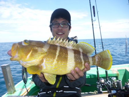 真祐丸 (しんゆうまる) 釣果