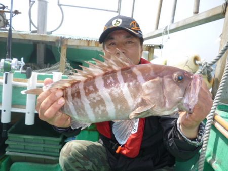 真祐丸 (しんゆうまる) 釣果