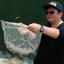 小菅トラウトガーデン 釣果