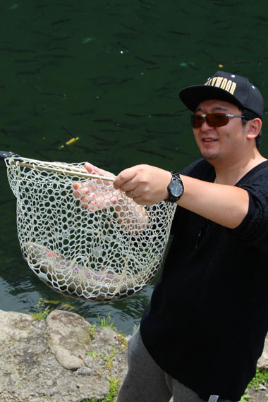 小菅トラウトガーデン 釣果