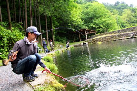 小菅トラウトガーデン 釣果