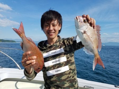 遊漁船 ニライカナイ 釣果