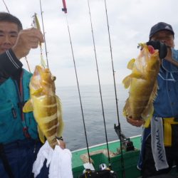 真祐丸 （しんゆうまる） 釣果