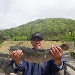 フィッシングレイクたかみや 釣果