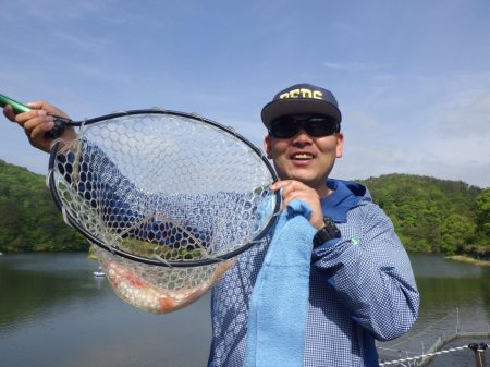 フィッシングレイクたかみや 釣果