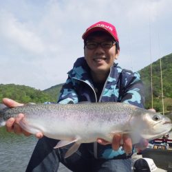 フィッシングレイクたかみや 釣果