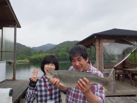 フィッシングレイクたかみや 釣果