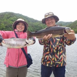 フィッシングレイクたかみや 釣果
