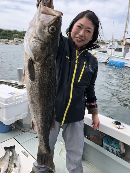 ふじしめ丸 釣果