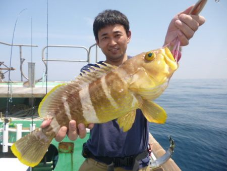 真祐丸 (しんゆうまる) 釣果