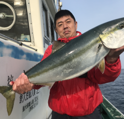 なかくに丸 釣果