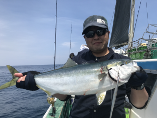 なかくに丸 釣果