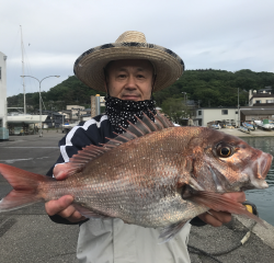 なかくに丸 釣果