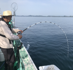 なかくに丸 釣果