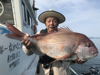 なかくに丸 釣果