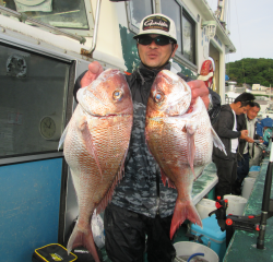 なかくに丸 釣果