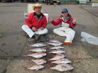 なかくに丸 釣果