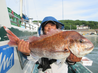なかくに丸 釣果
