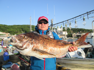 なかくに丸 釣果