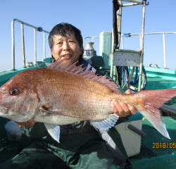 なかくに丸 釣果