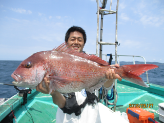 なかくに丸 釣果