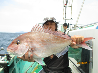 なかくに丸 釣果