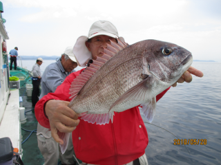 なかくに丸 釣果