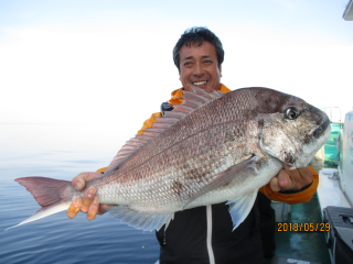 なかくに丸 釣果