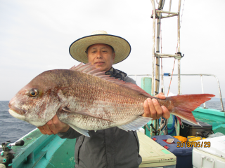 なかくに丸 釣果