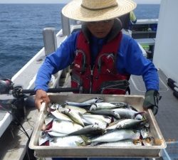 石川丸 釣果
