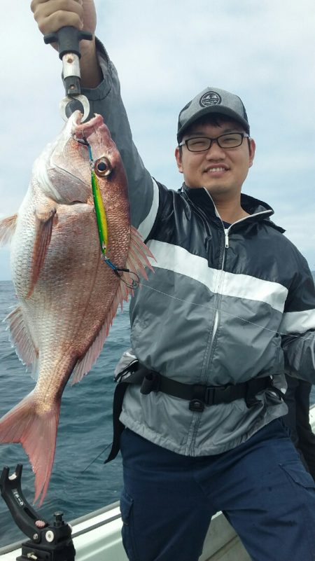 鷹王丸 釣果