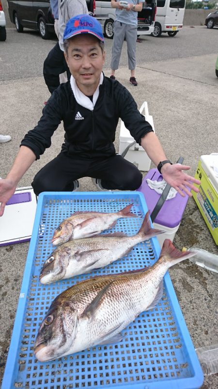 第三共栄丸 釣果