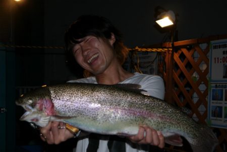 としまえんフィッシングエリア 釣果