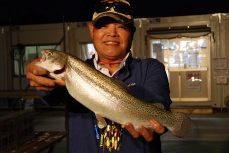 としまえんフィッシングエリア 釣果