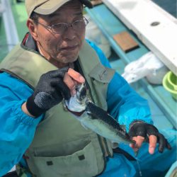 丸万釣船 釣果
