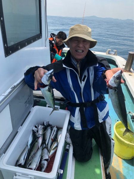 丸万釣船 釣果