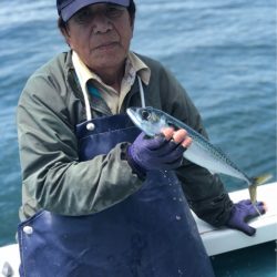 丸万釣船 釣果