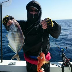 エンペラー 釣果