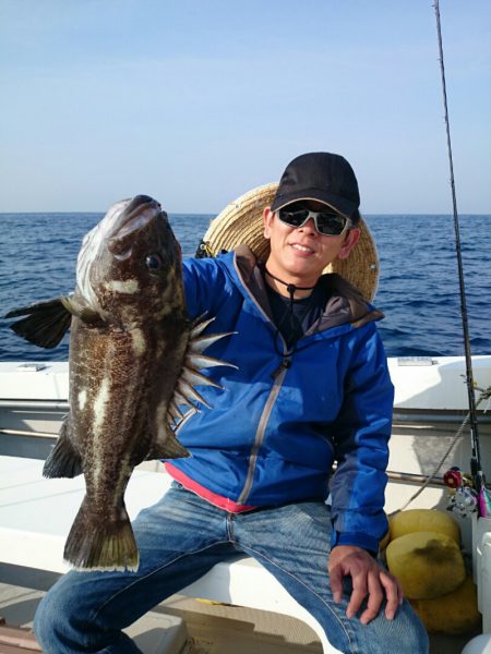 エンペラー 釣果