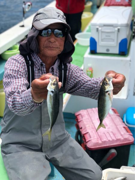 丸万釣船 釣果