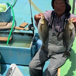 丸万釣船 釣果