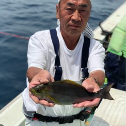 丸万釣船 釣果