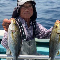 丸万釣船 釣果