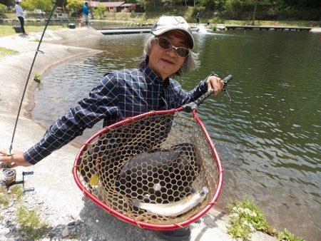 平谷湖フィッシングスポット 釣果