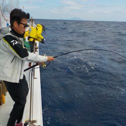 明日丸 釣果
