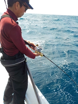 明日丸 釣果