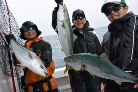 ジギング船 BLUEWATER 釣果