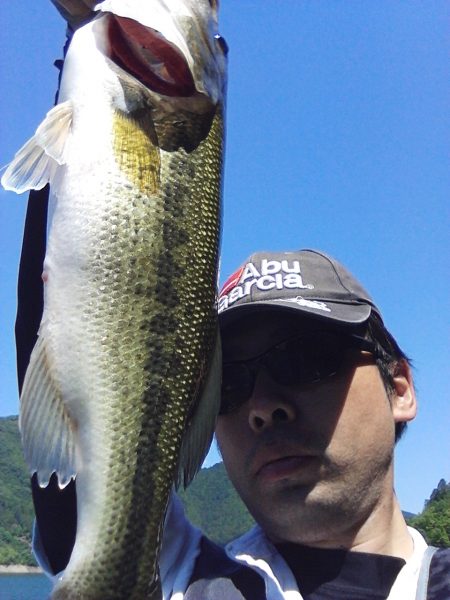 バスは見えますが…