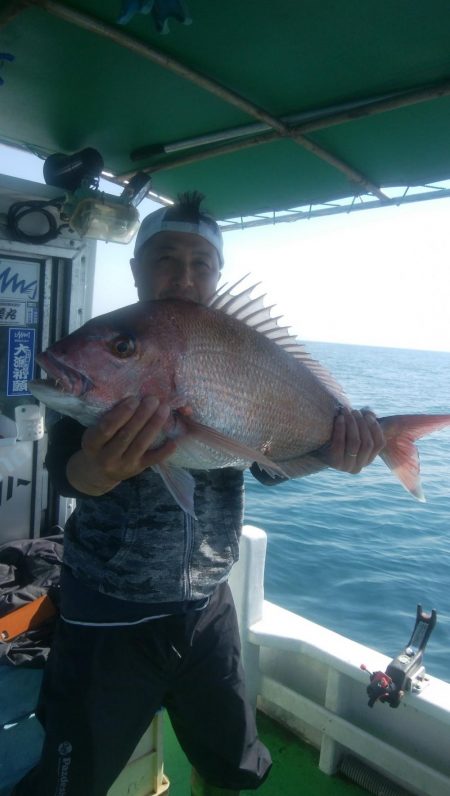 第二美丸　マダイ完全ふかせ