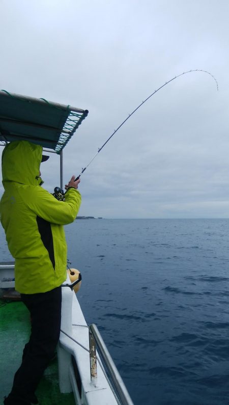 第二美丸　マダイ完全ふかせ